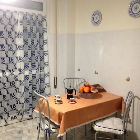 Appartamento Ariostea House, La Tua Casa Vacanze In Centro A Ferrara