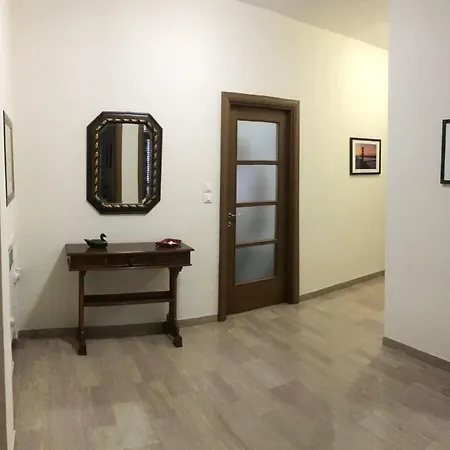 Ariostea House, La Tua Casa Vacanze In Centro A *