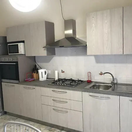 Ariostea House, La Tua Casa Vacanze In Centro A